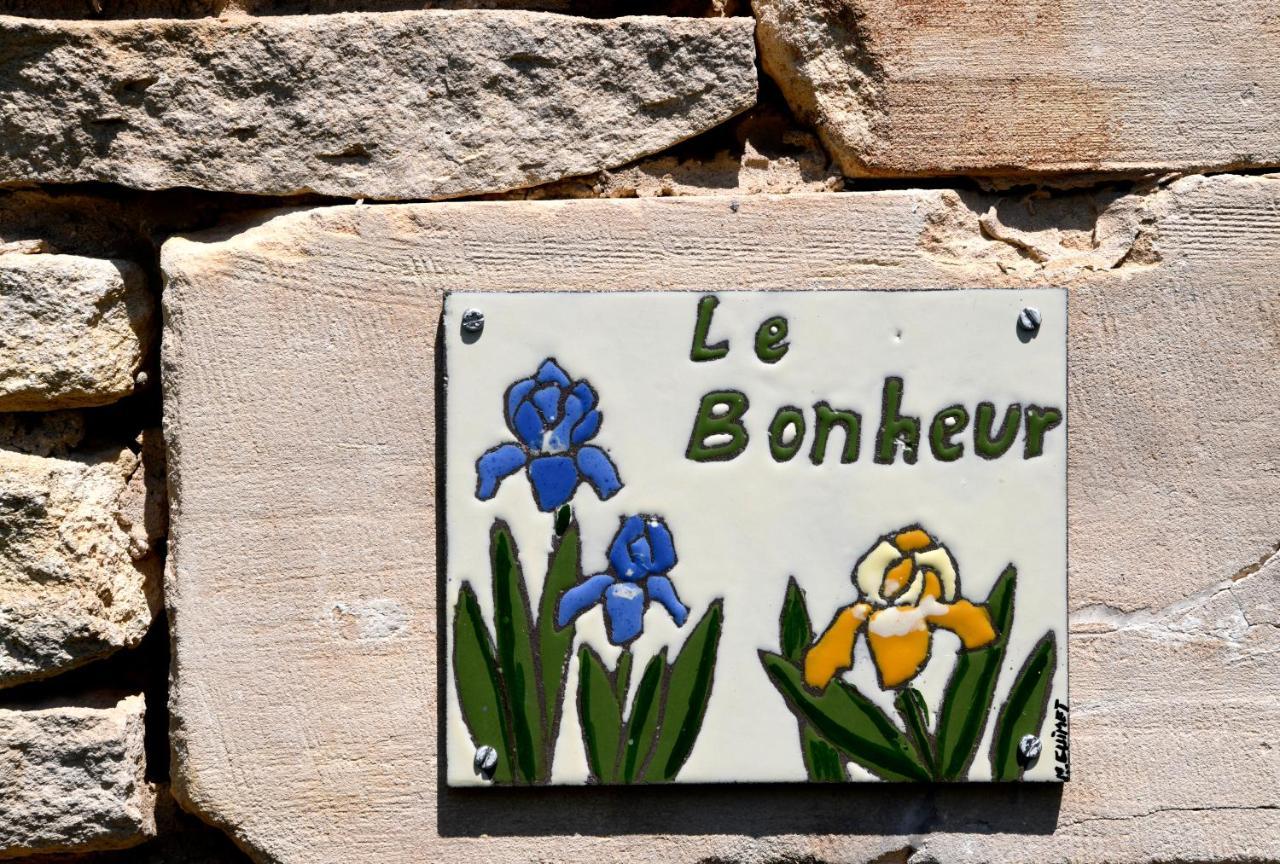 Le Bonheur *